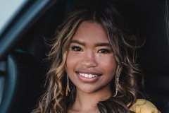 Zoe-167